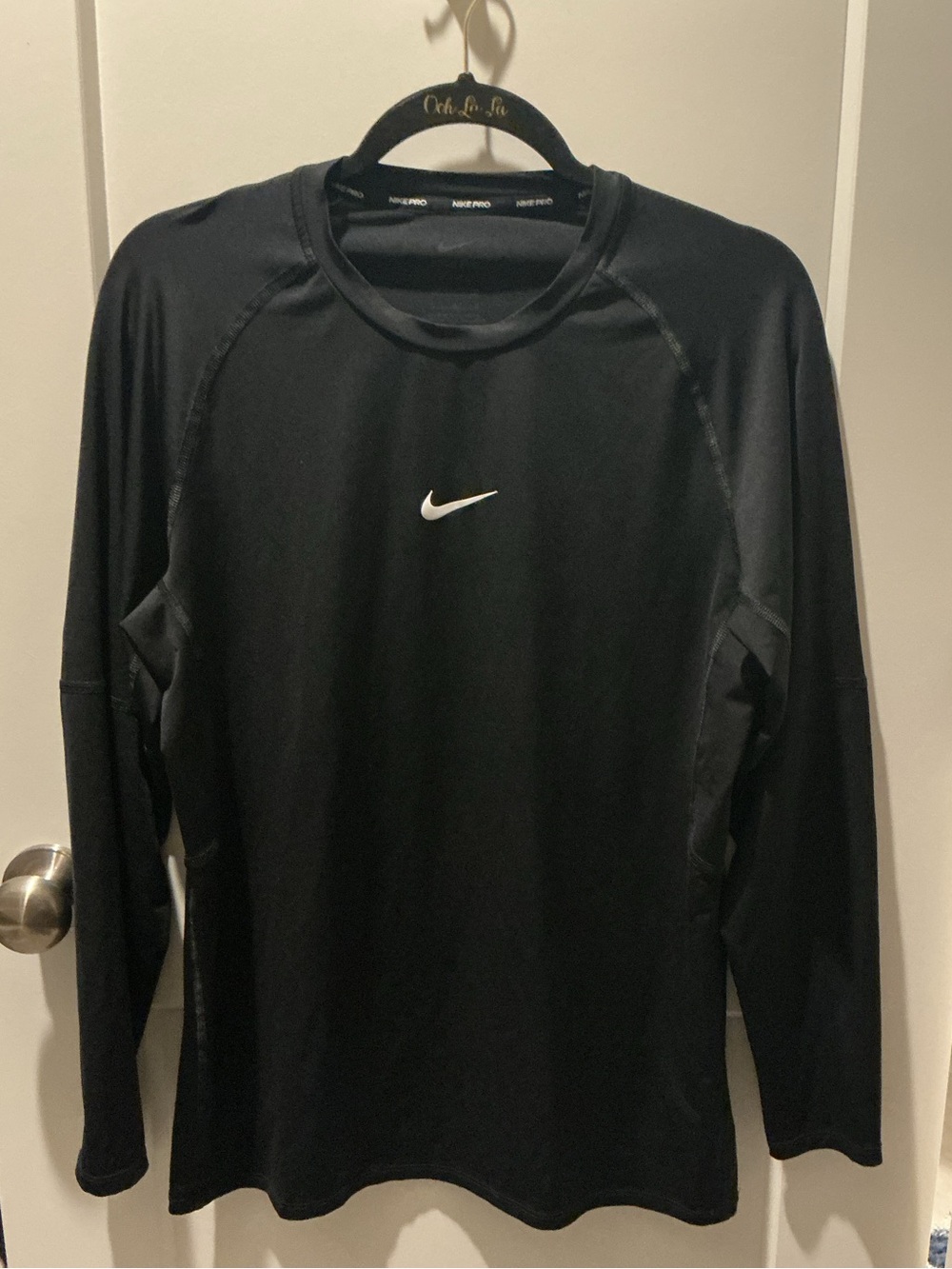 NEW Nike Pro Slim Fit Fitness Top